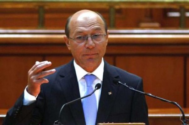 Băsescu: Am forţat Constituţia la limita maximă constituţională. Am valorificat-o la maximum